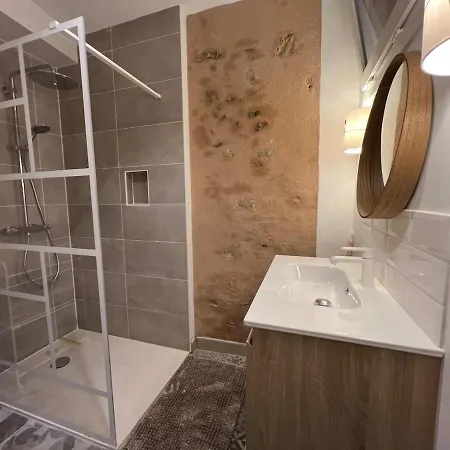 La Batisse De Holiday home Coustouge