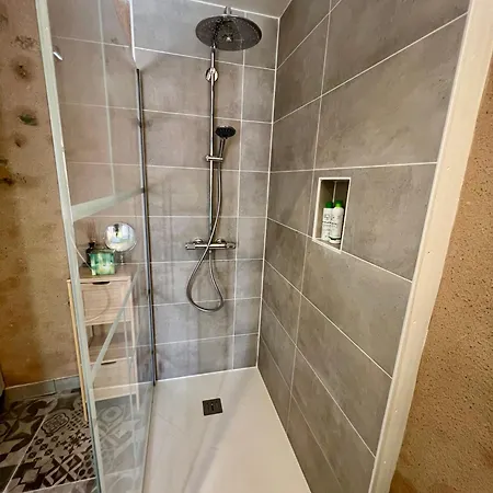 Holiday home La Batisse De *